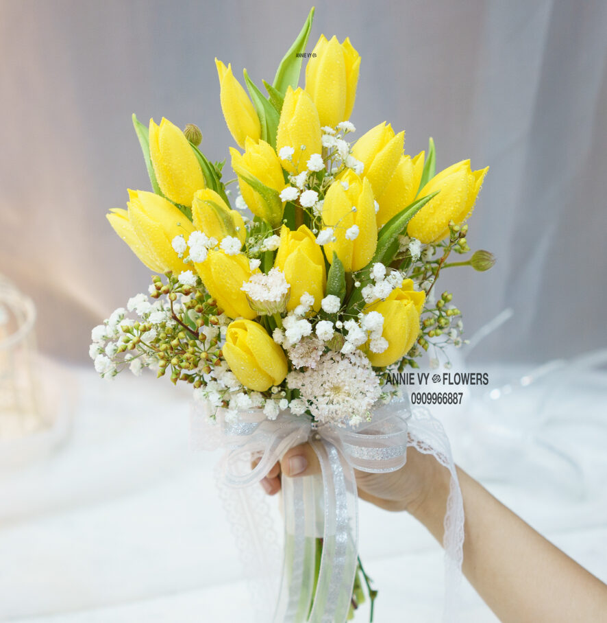 Hoa Cưới Tulip Vàng mix A42