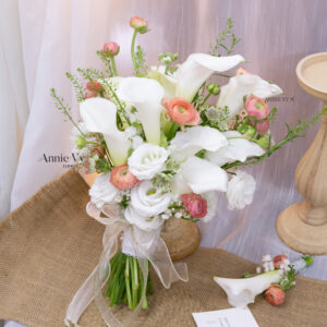 Hoa Cưới Mao Lương Đào mix Calla Trắng D598