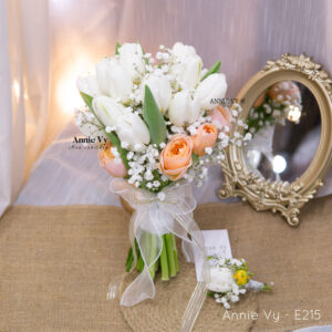 Hoa Cưới Tulip Trắng mix Juliet E215