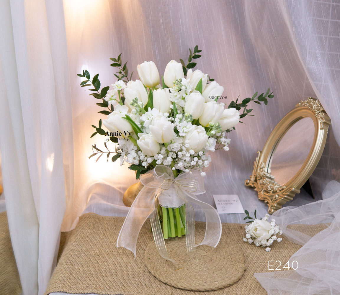 Hoa Cưới Tulip Trắng mix Phi Yến E240 - Image 3