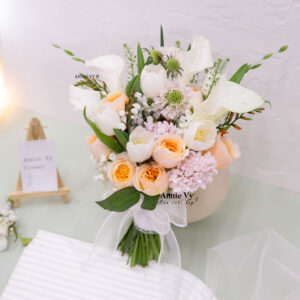 Tháng 10 - Hoa Cưới Calla mix Tulip Trắng, Juliet Cam G159