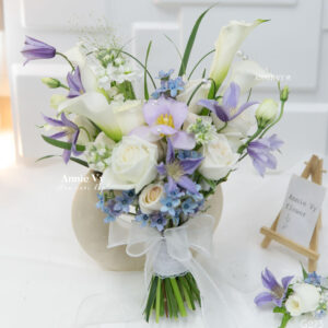 Hoa Cưới Calla Trắng mix Clematis Tím G273