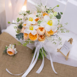 Hoa Cưới Juliet Cam mix Tulip Bẻ Cánh G340