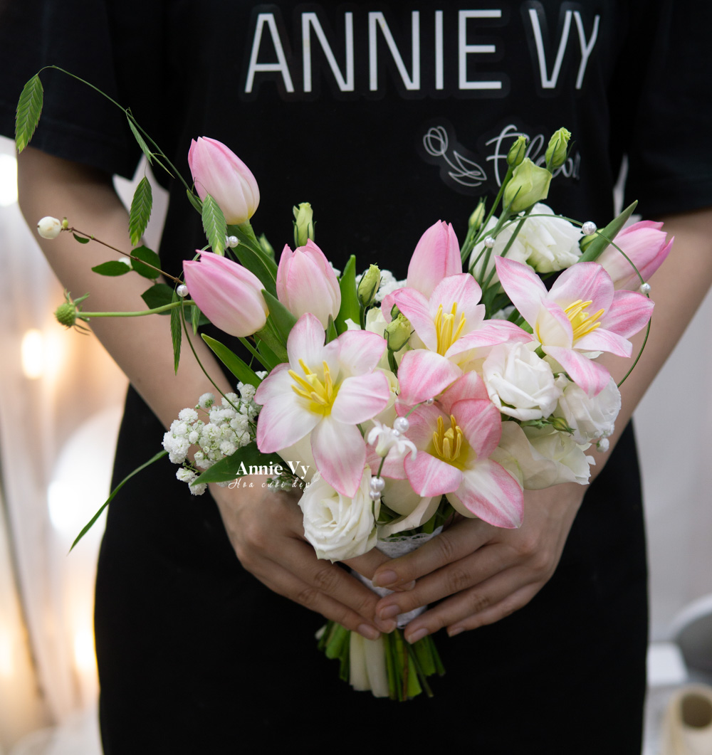 Hoa Cưới Tulip Hồng Bẻ Cánh mix G388 - Image 4