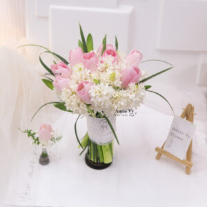 Hoa Cưới Dạ Lan Hương Trắng mix Tulip Hồng G568