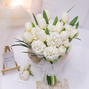 Hoa Cưới Tulip Trắng mix Dạ Lan Hương Trắng G621