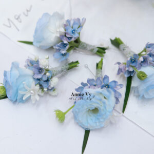 Hoa Cài Áo Cát Tường Xanh Blue