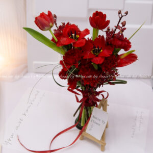 Hoa Cưới Tulip Đỏ mix Phăng Đỏ H002