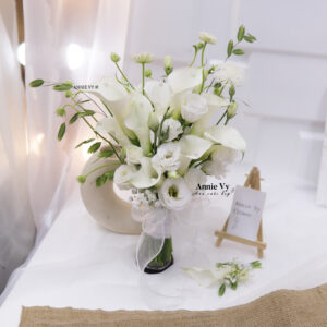 Hoa Cưới Calla Trắng mix Cỏ Bromus G295