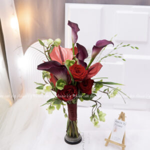 Hoa Cưới Calla Tím mix Helleborus xanh lá H177