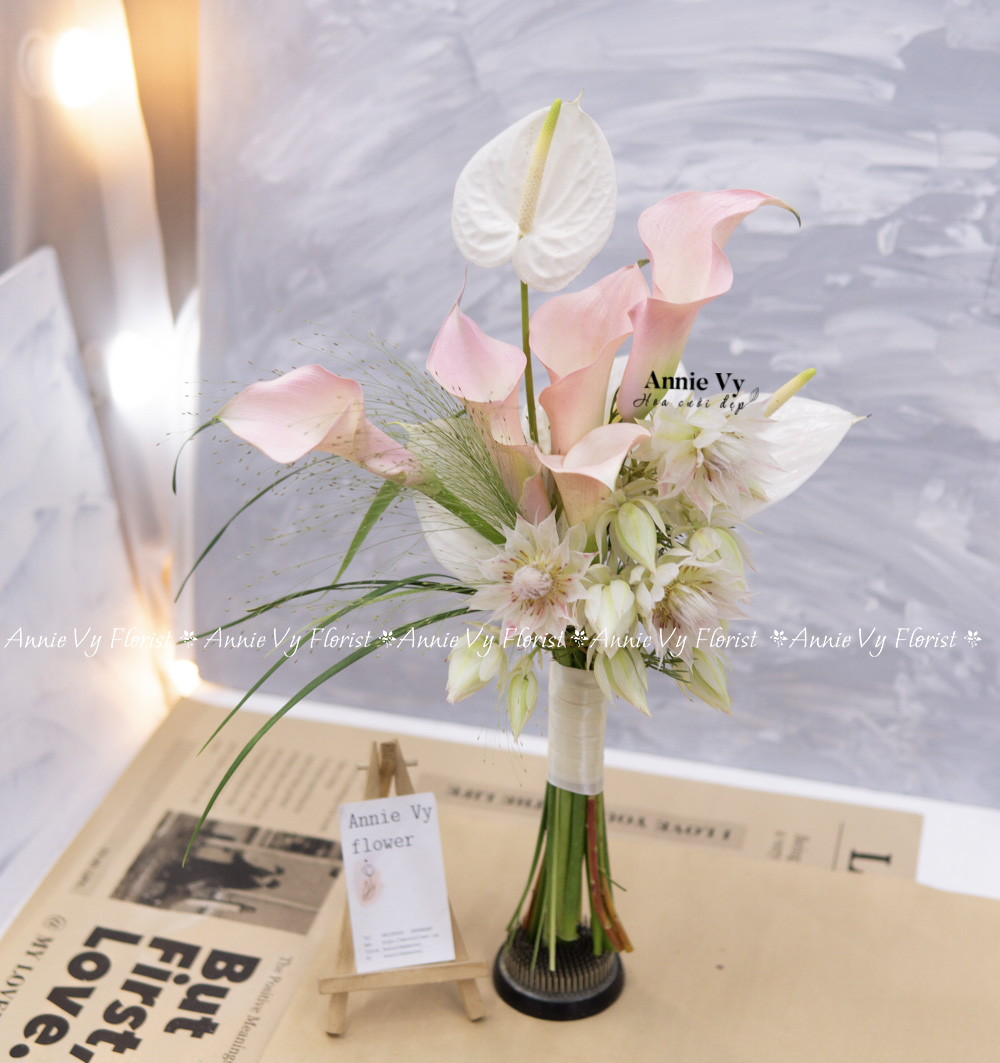 Hoa Cưới Calla Hồng mix Hoa Cô Dâu Trắng H601
