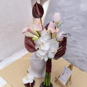 Hoa Cưới Calla Hồng mix Tulip Hồng, Hồng Môn Đỏ Sọc H710