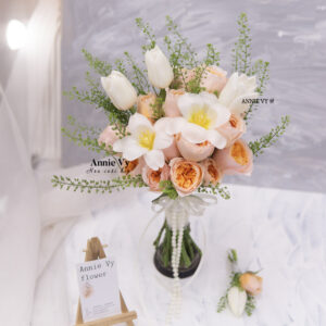 Hoa Cưới Tulip Trắng mix Juliet H806