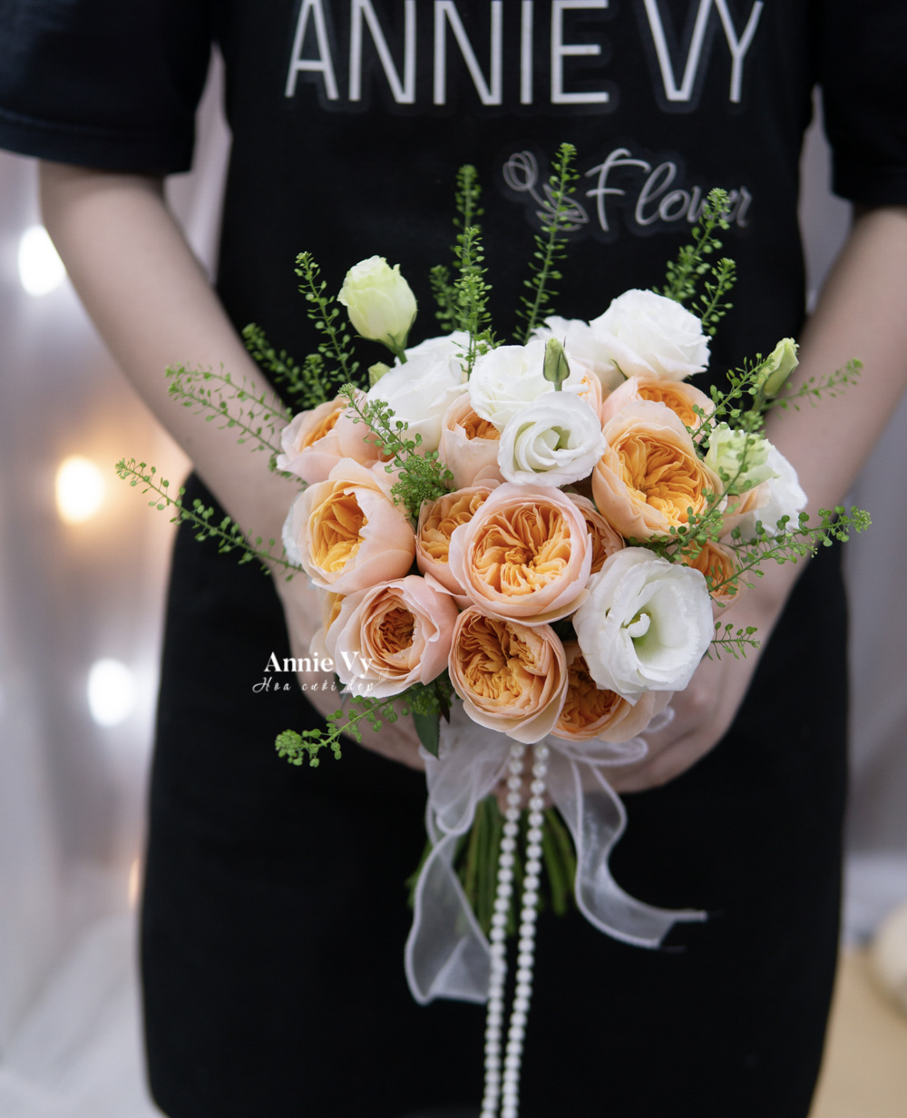 Hoa Cưới Juliet Cam mix Cát Tường Trắng H824 - Image 2