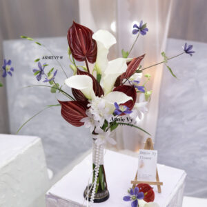 Hoa Cưới Calla Trắng mix Hồng Môn Đỏ Sọc, Clematis Tím HA431