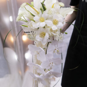 Hoa Cưới Thác Đổ Calla mix Tulip Trắng HA143