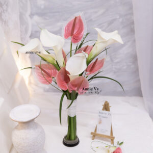 HA970- Hoa Cưới Calla Trắng mix Hồng Môn Candy Đính Ren
