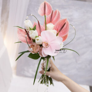 HC272- Hoa Cưới Hồng Môn Candy mix Tulip Trắng