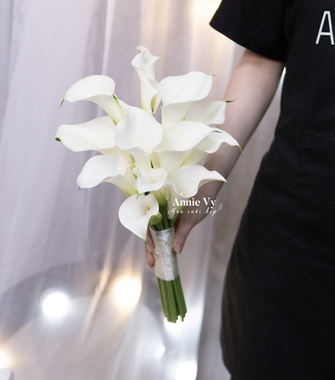 HC543- Hoa Cưới Calla Trắng 13 Hoa Basic - Image 4