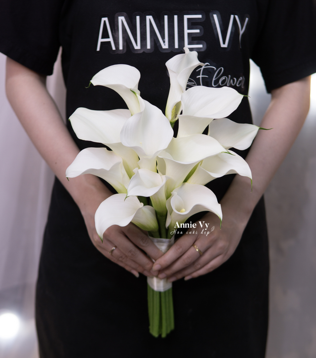 HC543- Hoa Cưới Calla Trắng 13 Hoa Basic - Image 2