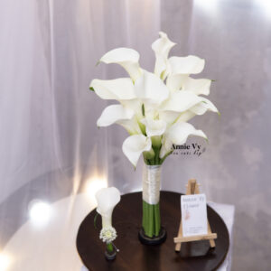 HC543- Hoa Cưới Calla Trắng 13 Hoa Basic